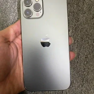 Used Apple iPhone 13 Pro Max – 128GB – Silver – Fully Unlocked