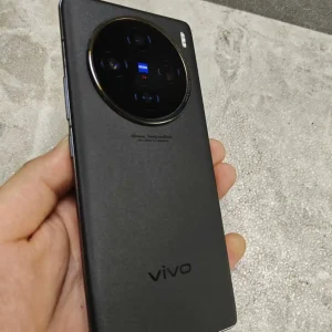 Used Vivo X100 5G, 6.78-inch AMOLED, 16GB/256GB– Asteroid Black – 5G Flagship Smartphone