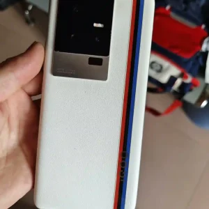 Used Vivo iQOO 11, 6.78-inch AMOLED, 12GB/256GB – Legend (BMW Edition) – 5G Flagship Smartphone