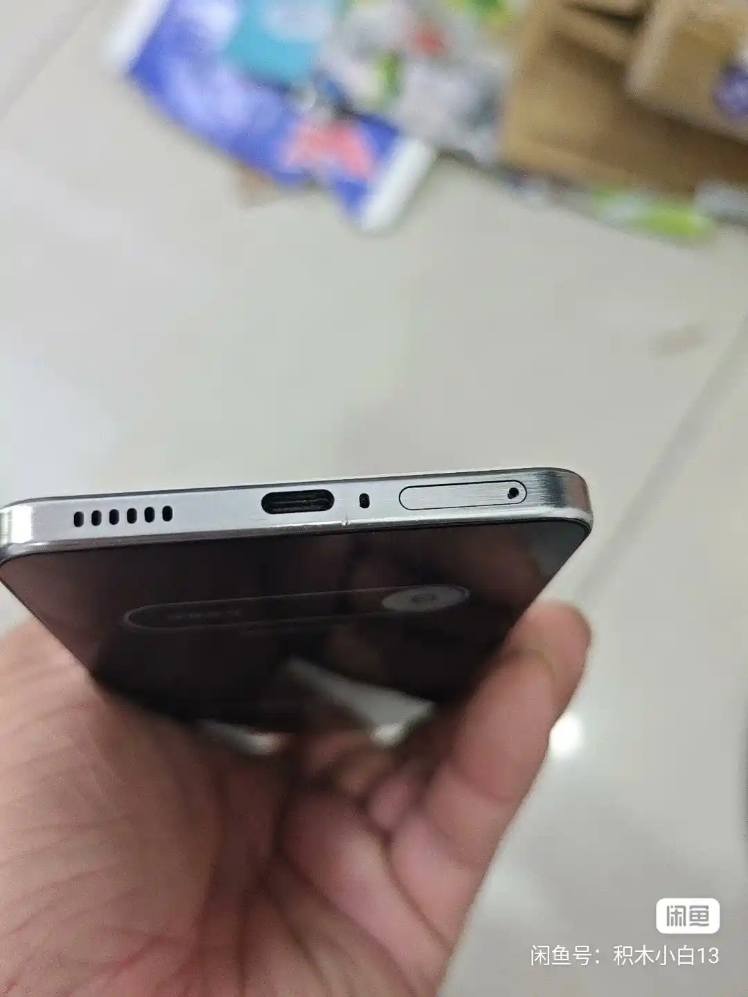 Used Vivo iQOO Neo 10 Pro, 6.78-inch AMOLED, 16GB/1TB – Silver – 5G Flagship Gaming Smartphone - Image 6