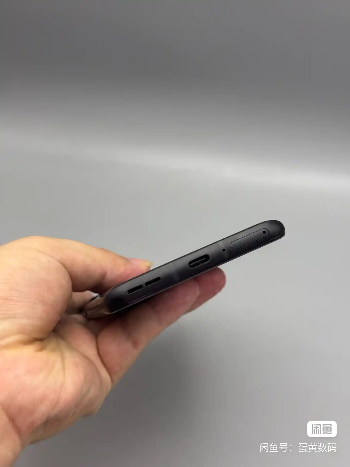 Used OnePlus 9R, 6.55-inch AMOLED, 8GB/128GB – Carbon Black – 5G Flagship Gaming Smartphone - Image 6