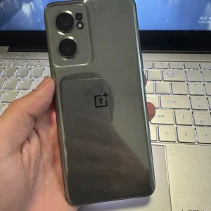 Used OnePlus Nord CE 2 5G | 6.43-inch AMOLED, 8GB/128GB – Gray Mirror – 5G Smartphone