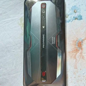 Used Nubia Red Magic 6 Pro | 6.8-inch AMOLED, 12GB/256GB – Ice Blade Silver – 5G Gaming Smartphone